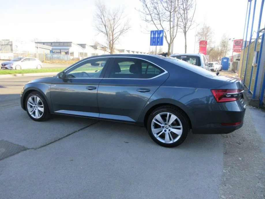 škoda superb 2,0 tdi dsg,150ks,premium,hr auto,u sus.pdv-a,toop,93tkm. - slika 6