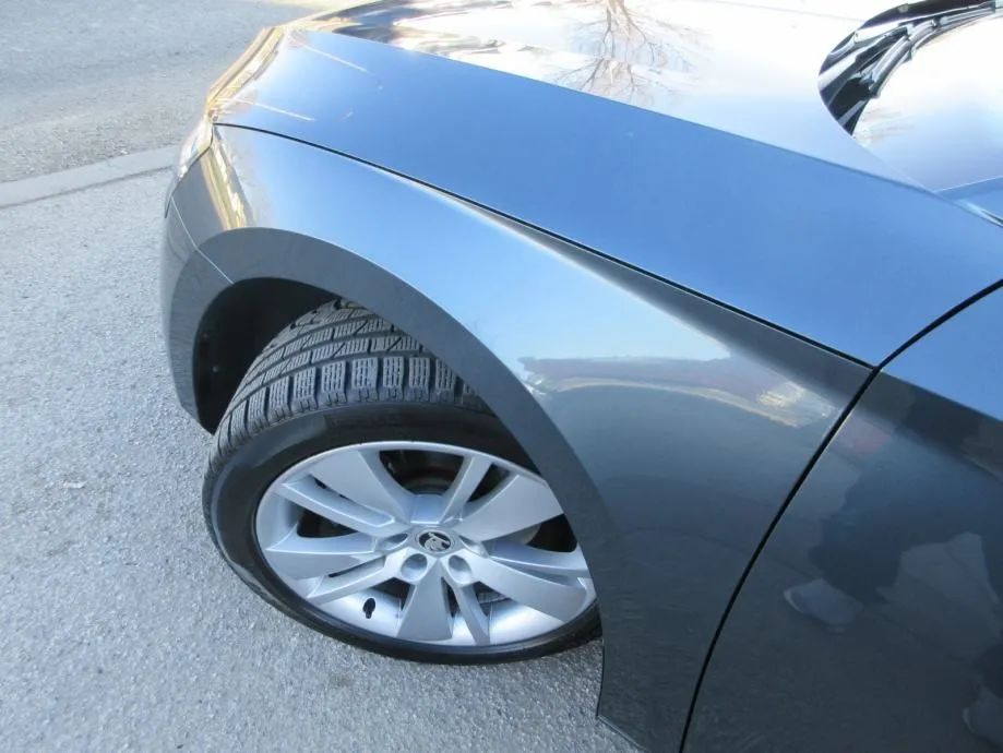 škoda superb 2,0 tdi dsg,150ks,premium,hr auto,u sus.pdv-a,toop,93tkm. - slika 23