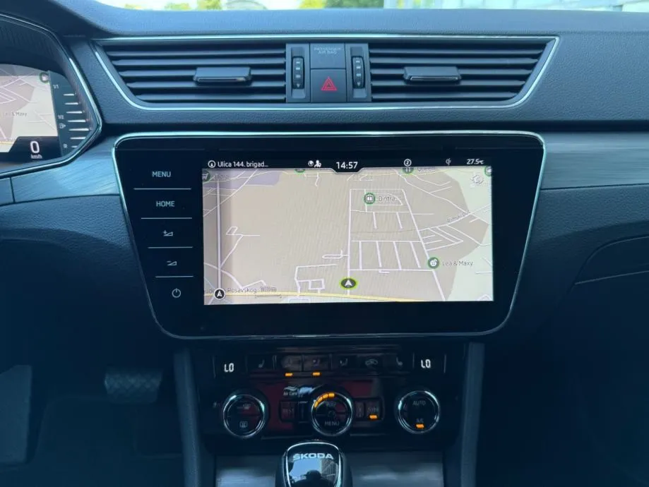 škoda superb 2.0 tdi °virtual°navi°kamera°leasing bez učešća° - slika 26