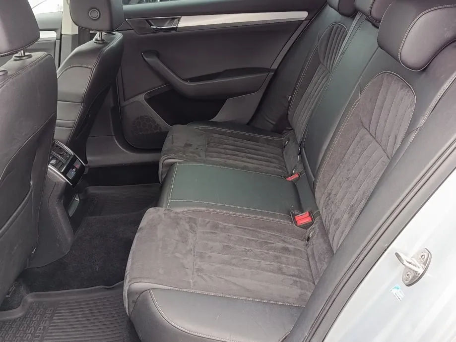 škoda superb combi 2,0 tdi dsg - slika 9