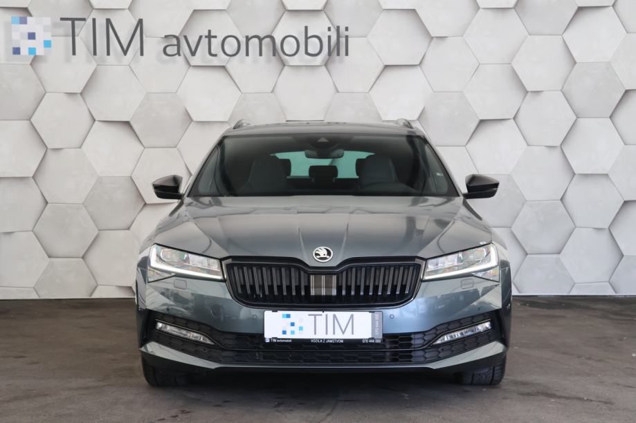 škoda superb combi 2.0tdi sportline matrix virtual radar temp - slika 5