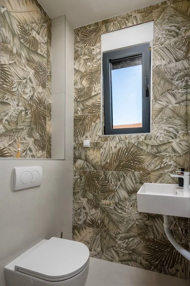 moderna vila s bazenom 80 m od mora: pridraga (novigrad) - slika 24
