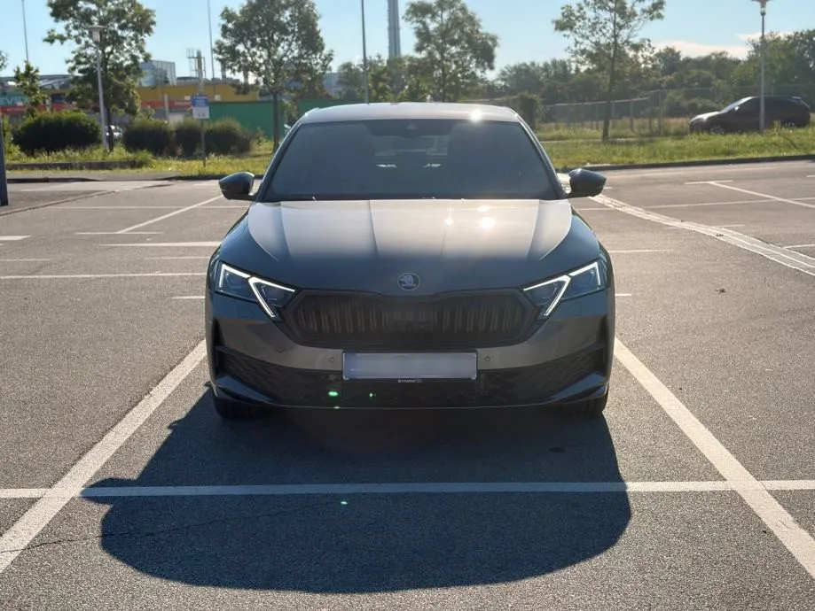 škoda octavia fl sportline 2.0 tdi dsg - slika 2