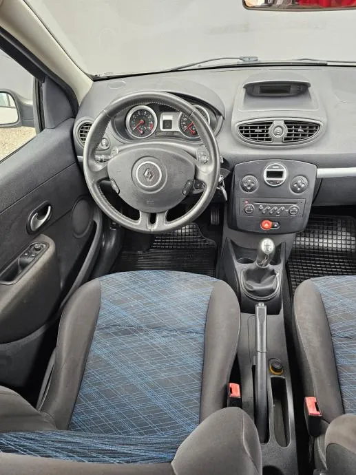 renault clio 1,2 16v , 121000 km , 2009 g. kartice 24/36 rata - slika 10