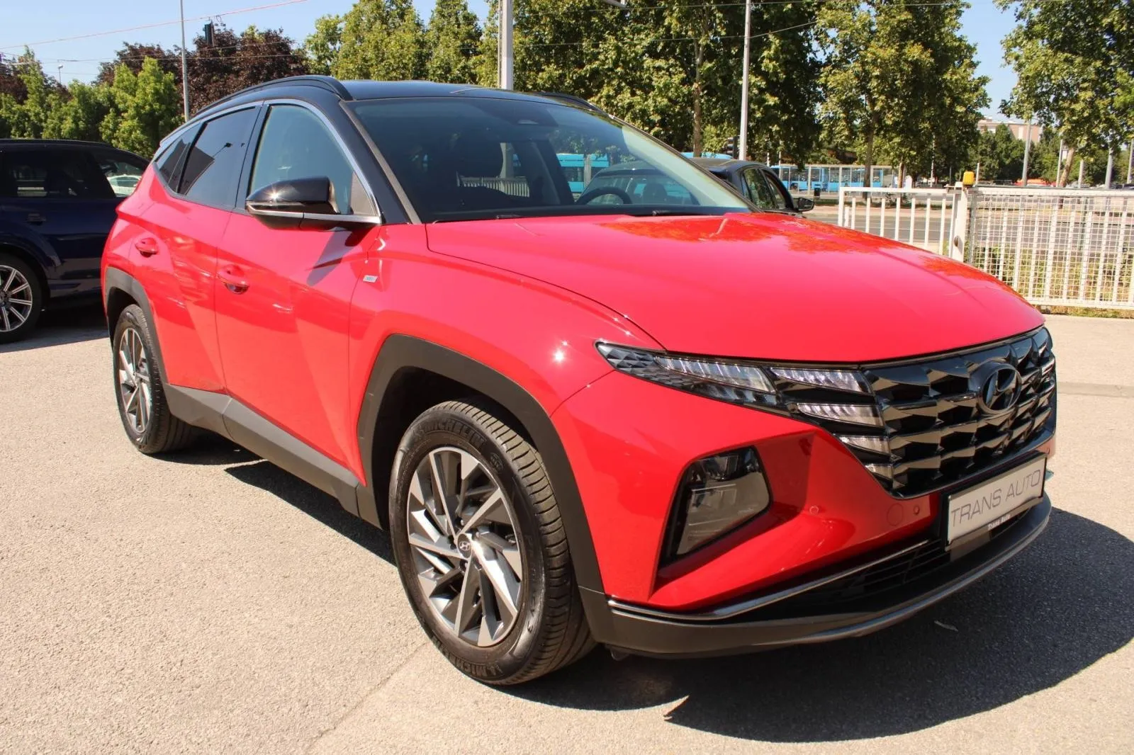 hyundai tucson 1.6 crdi automatik *led, navigacija, kamera* - slika 3