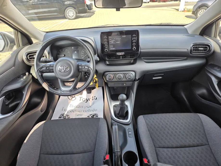 yaris 1,0-l-vvt-i, 53 kw (72 ks) - slika 11