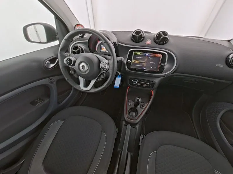 smart eq fortwo 60 kw exclusive - slika 5