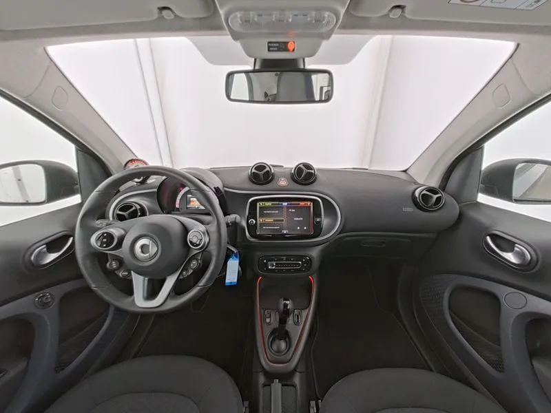 smart eq fortwo 60 kw exclusive - slika 6
