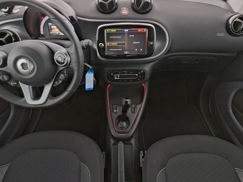 smart eq fortwo 60 kw exclusive - slika 7