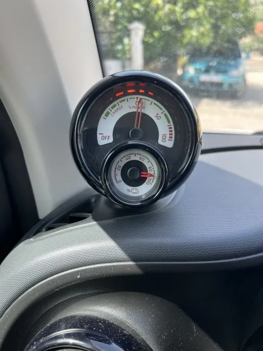 smart eq fortwo akcija ,12/2021, u sustavu pdv-a, reg.06/2025 - slika 11