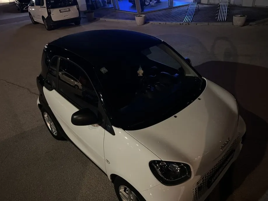 smart eq fortwo akcija ,12/2021, u sustavu pdv-a, reg.06/2025 - slika 5