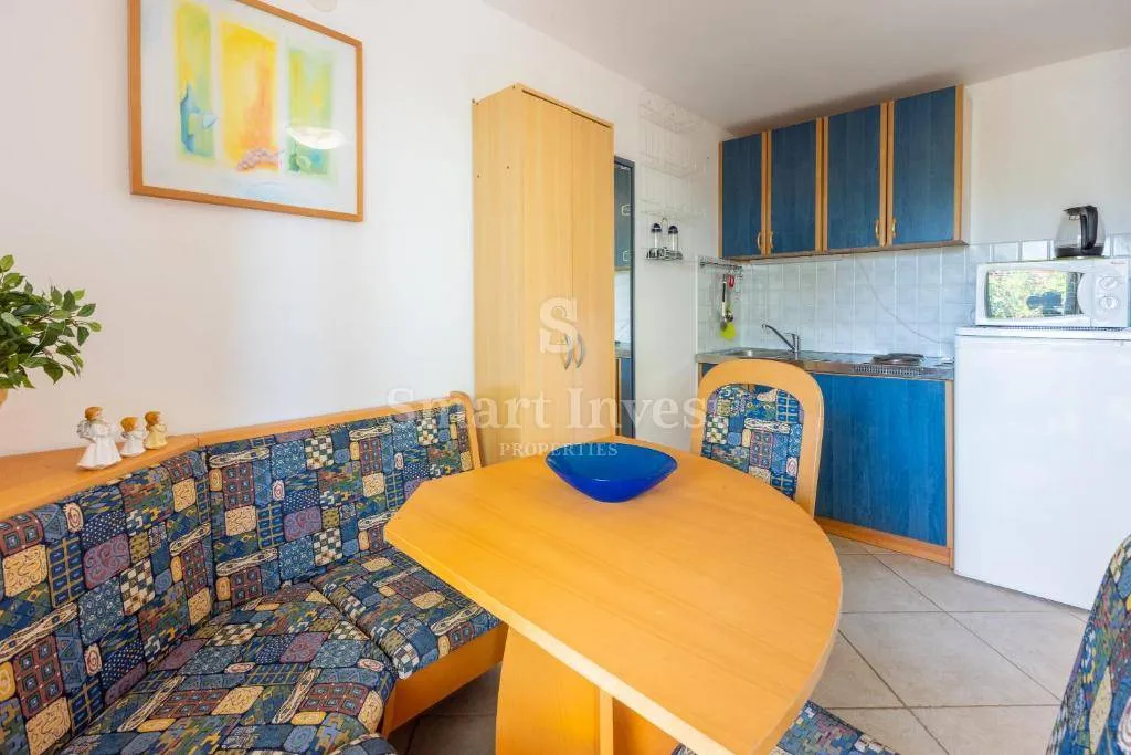 dramalj, kuća sa 5 apartmana i 2 garaže blizu mora - slika 29