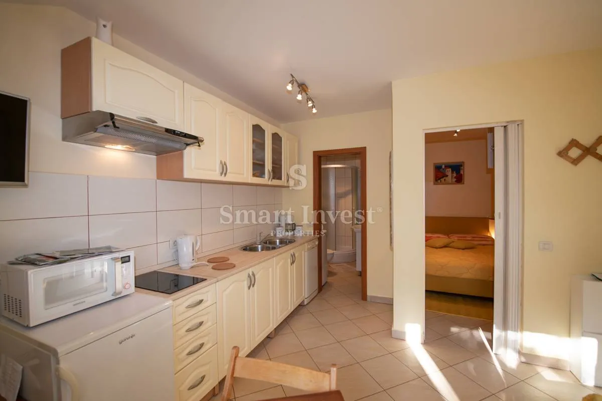opatija, prekrasna dvojna vila s pogledom na more - 150 m do mora! - slika 49