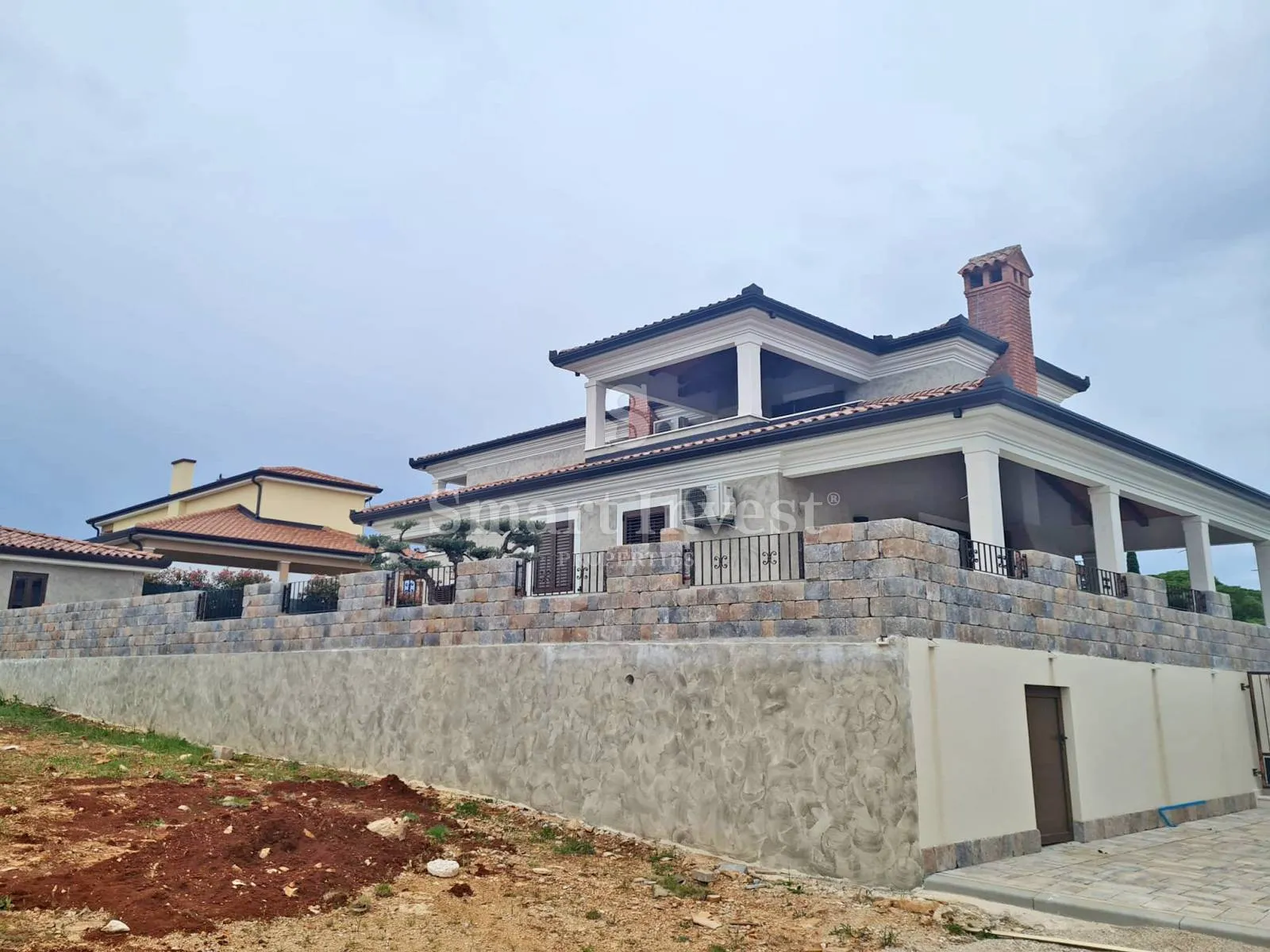buje - kaštel, nova vila s bazenom u blizini slovenske granice - slika 39