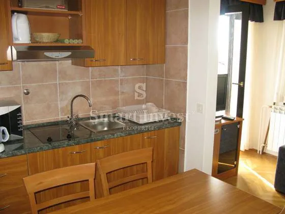 rab, apartmanska kuća sa bazenom i pogledom na more - slika 16