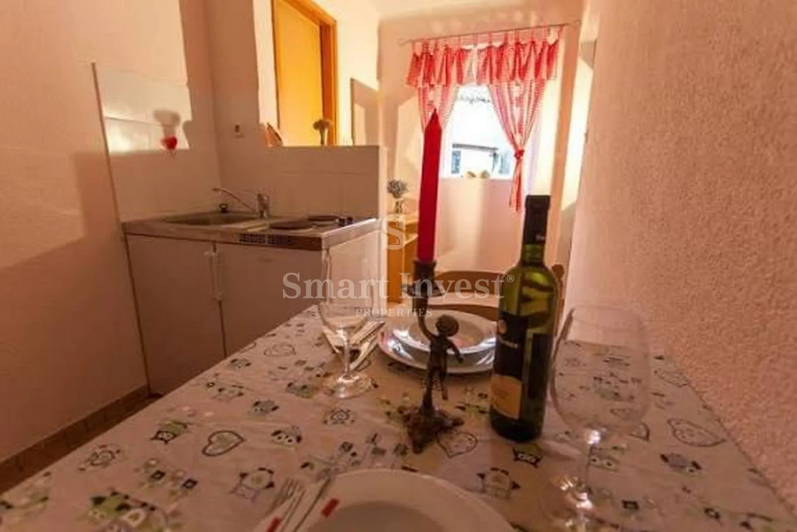 cres, kuća s apartmanima i restoranom - slika 27