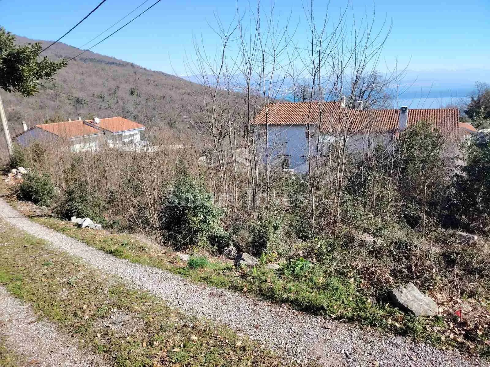 poljane, teren od 1728 m2 - slika 4