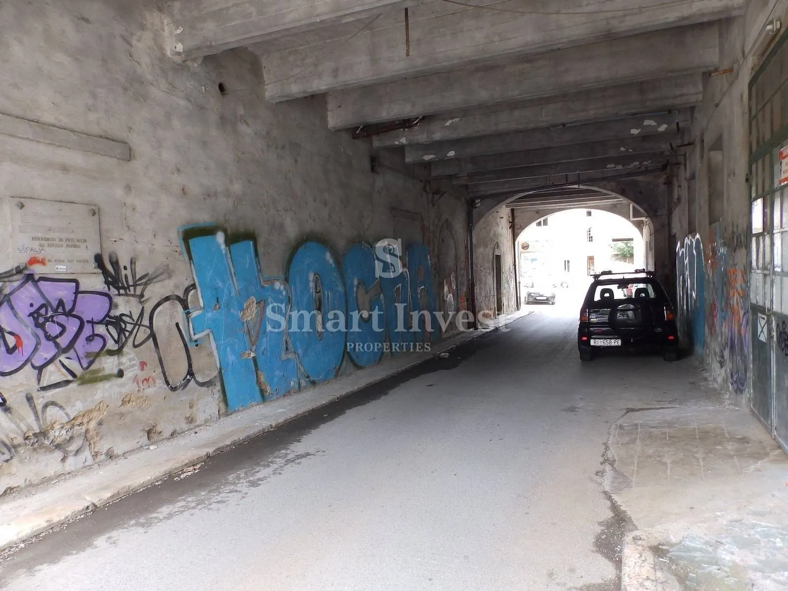 rijeka - centar, prodaje se hala od 10.000 m2 - slika 5