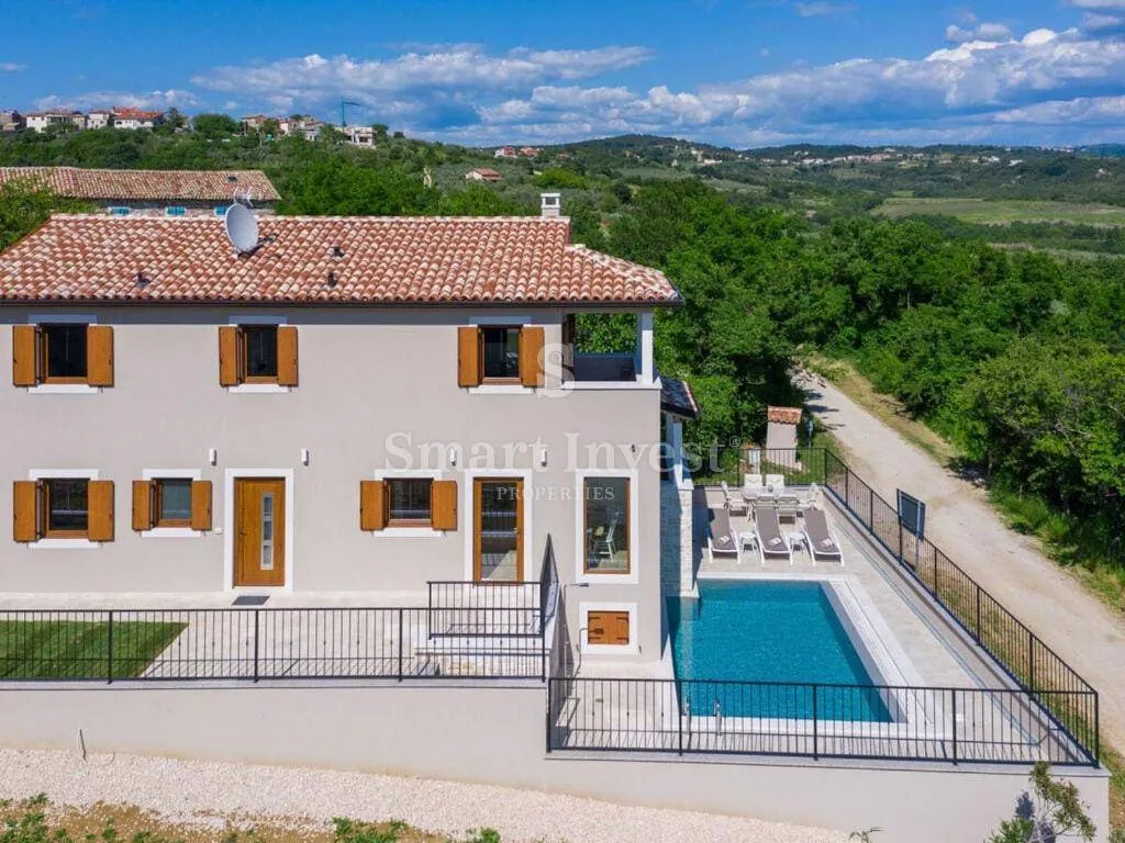 buje, kamena villa s bazenom i pogledom na more - slika 33