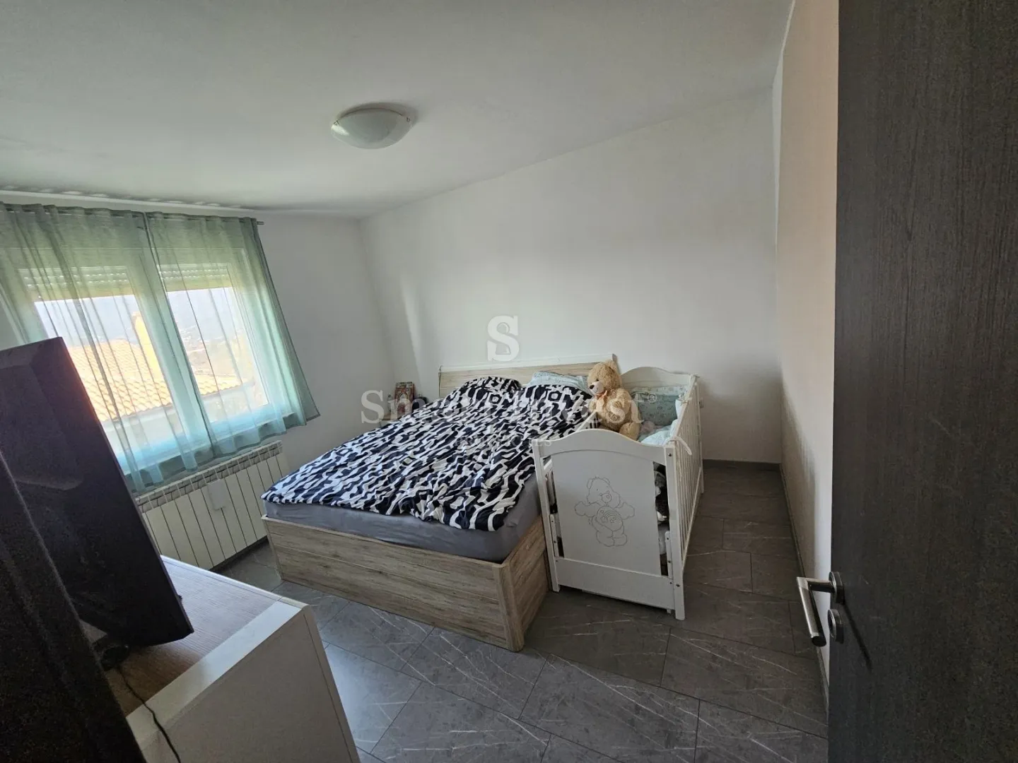 kastav, prostran stan 3s+db, 2 parkirna mjesta + vrt - slika 4