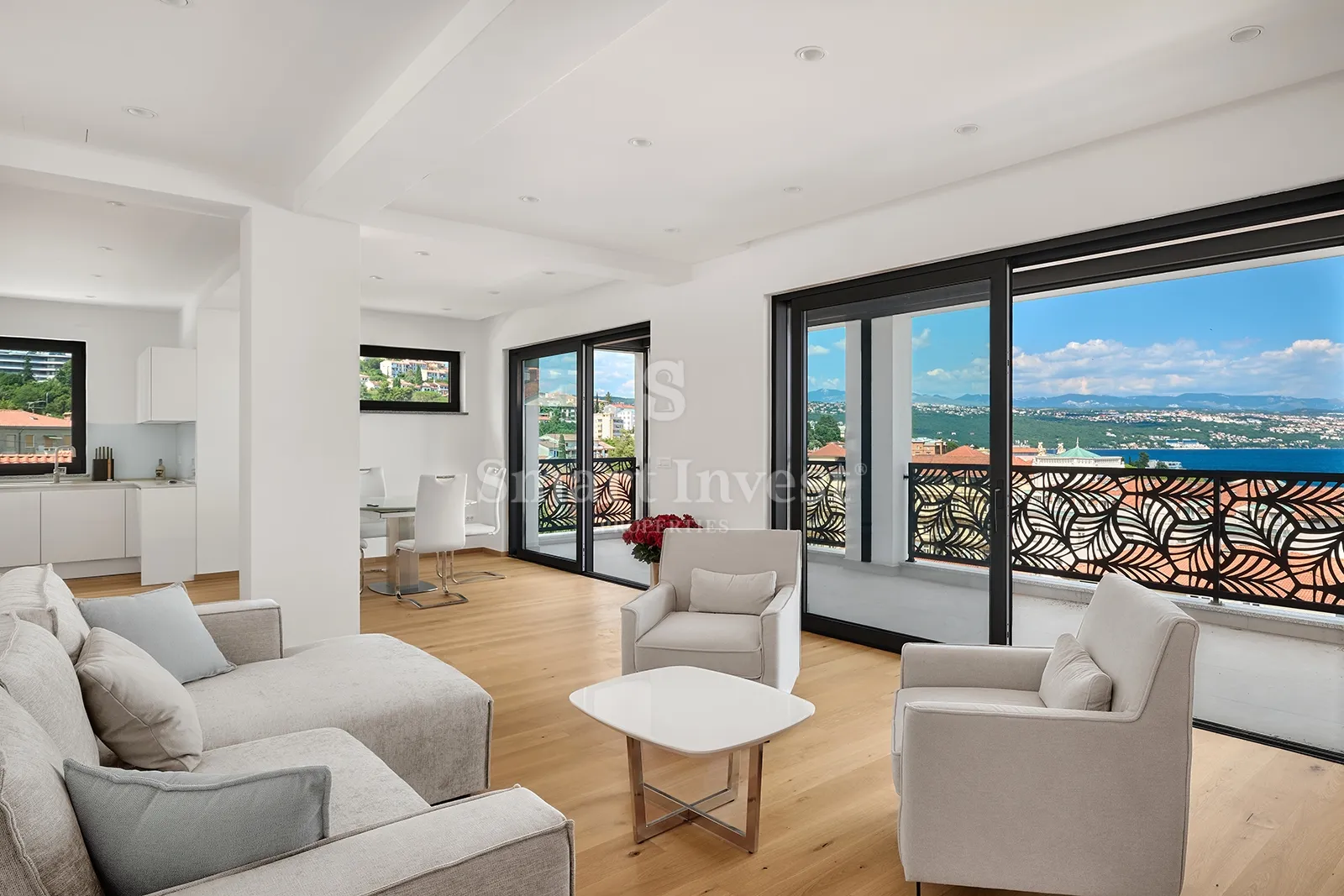 OPATIJA - CENTAR, stan od 126,77 blizu mora