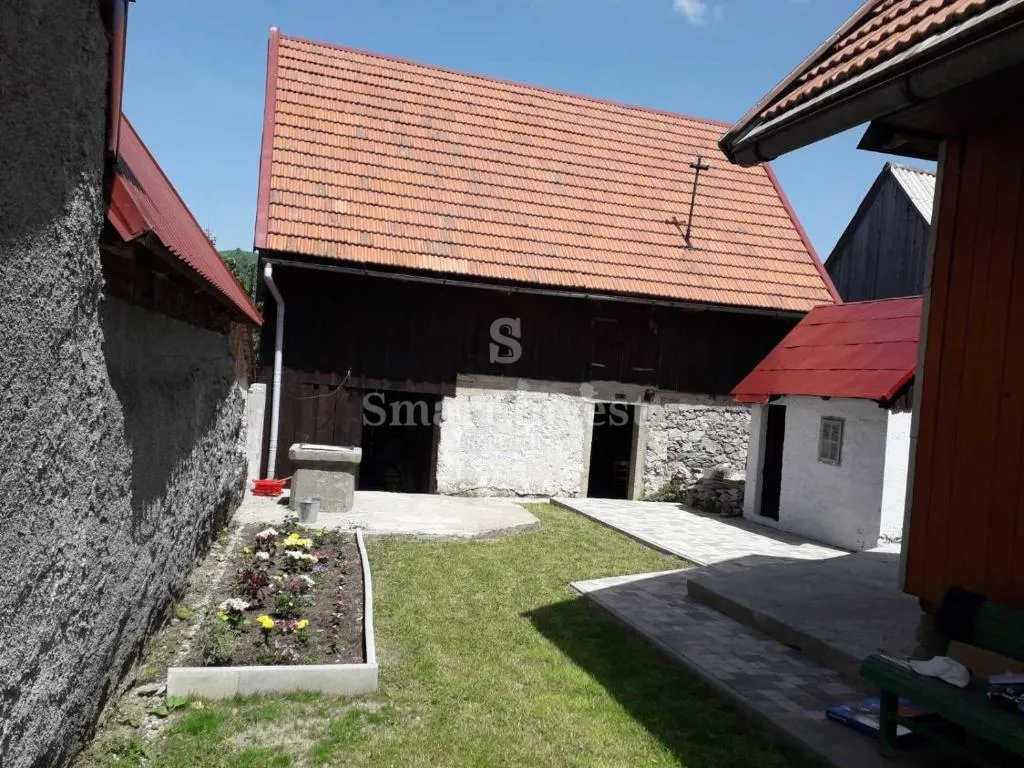 mrkopalj, samostojeća kuća od 150 m2 - slika 25