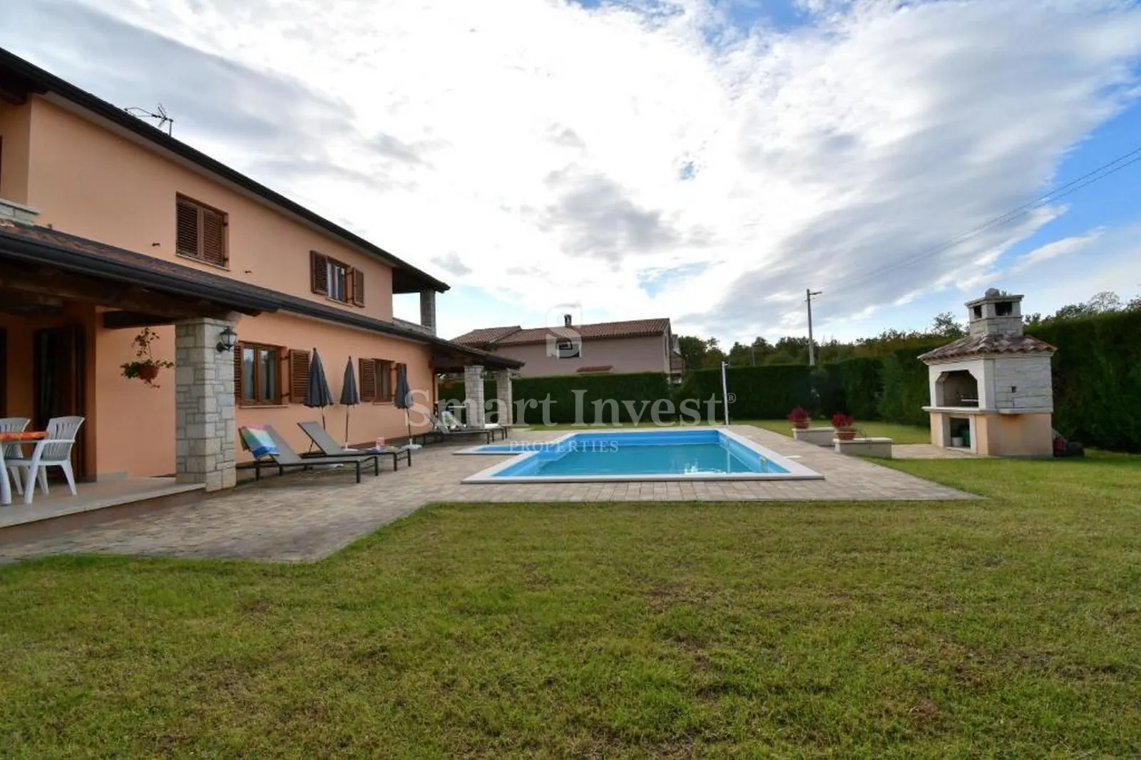 poreč, kuća s 4 apartmana i bazenom - slika 2