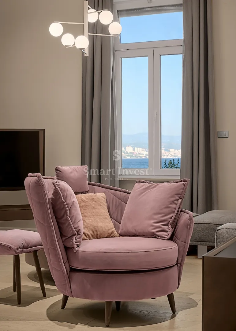opatija - centar, luksuzan stan 2s+db prvi red do mora - slika 16
