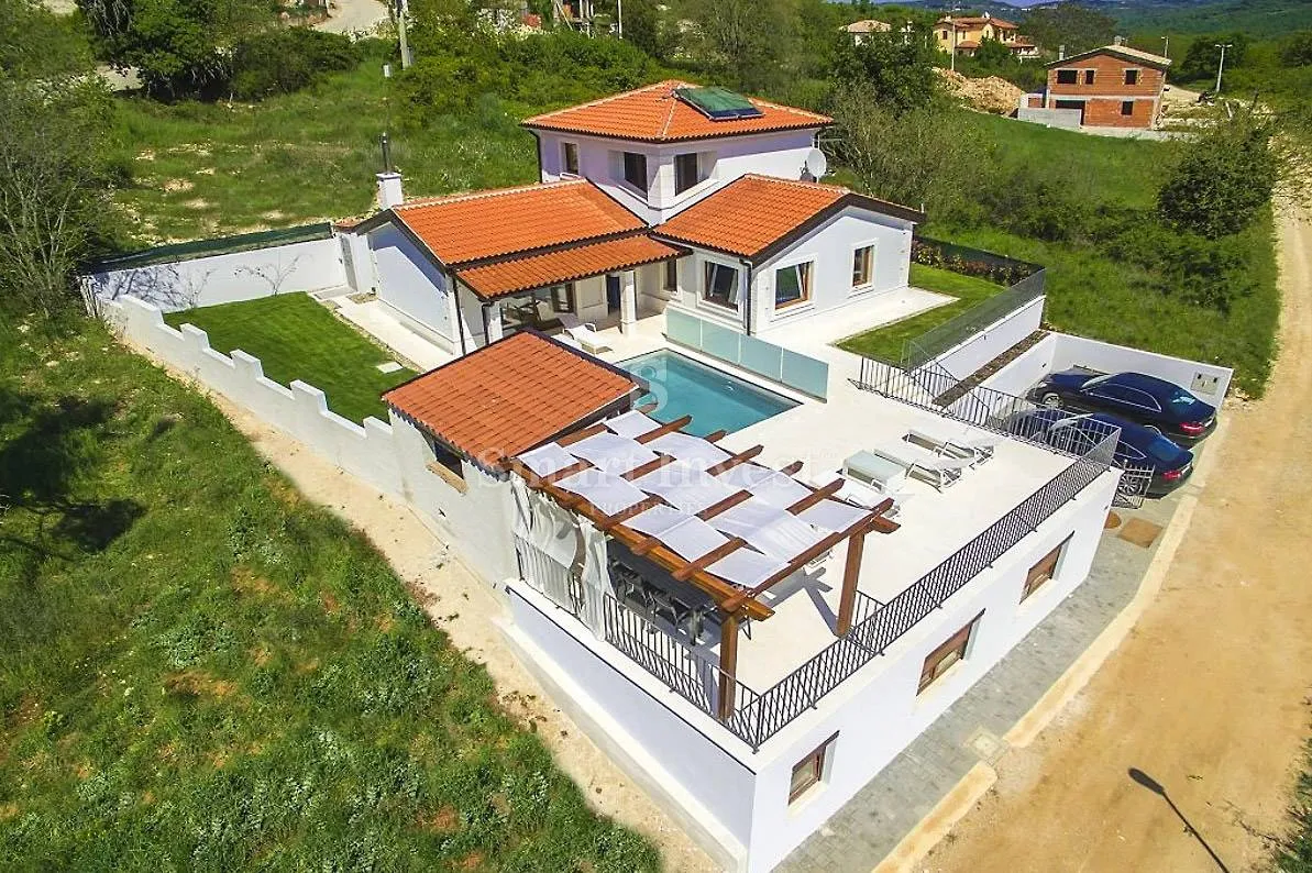 istra - novigrad, prekrasna vila s bazenom u minom okruženju, prodaja - slika 5