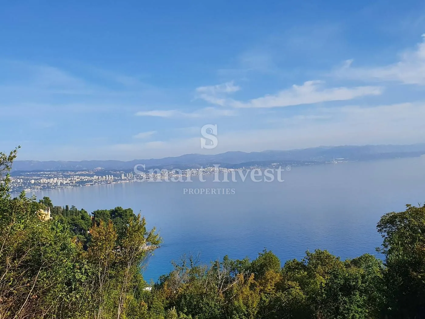 IČIĆI, građevinsko zemljište od 664 m2 s prekrasnim pogledom na more - Ičići, Opatija
