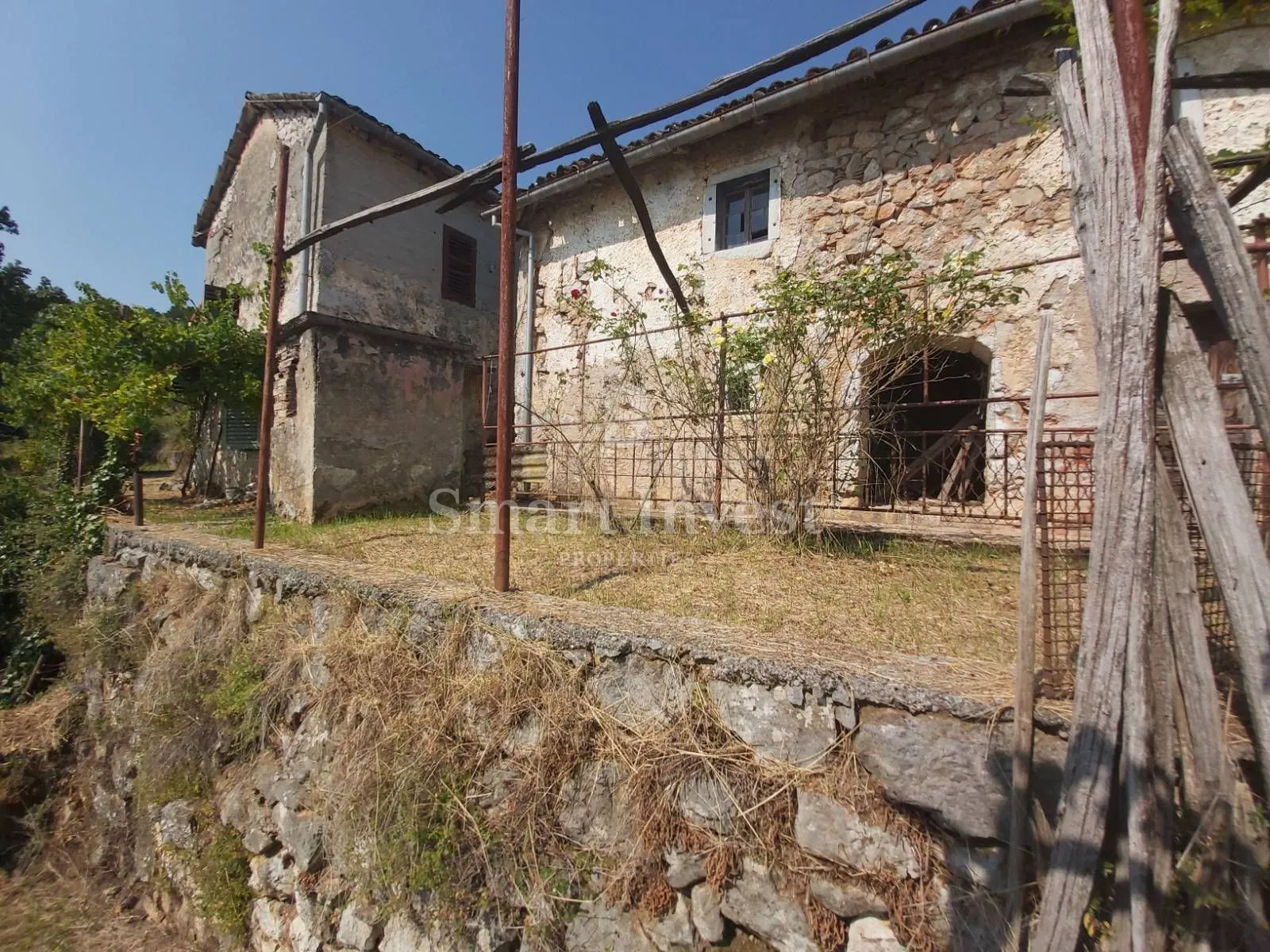 poljane, seosko imanje na zemljištu od 6097 m2 - slika 12