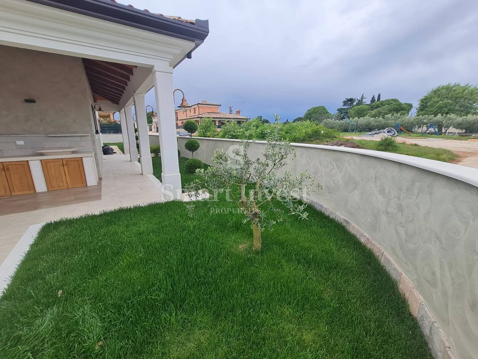 buje - kaštel, nova vila s bazenom u blizini slovenske granice - slika 25