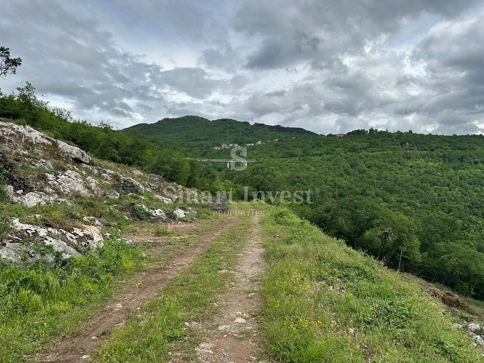 opatija, građevinski teren 7553m2 s panoramskim pogledom na opatiju - slika 9