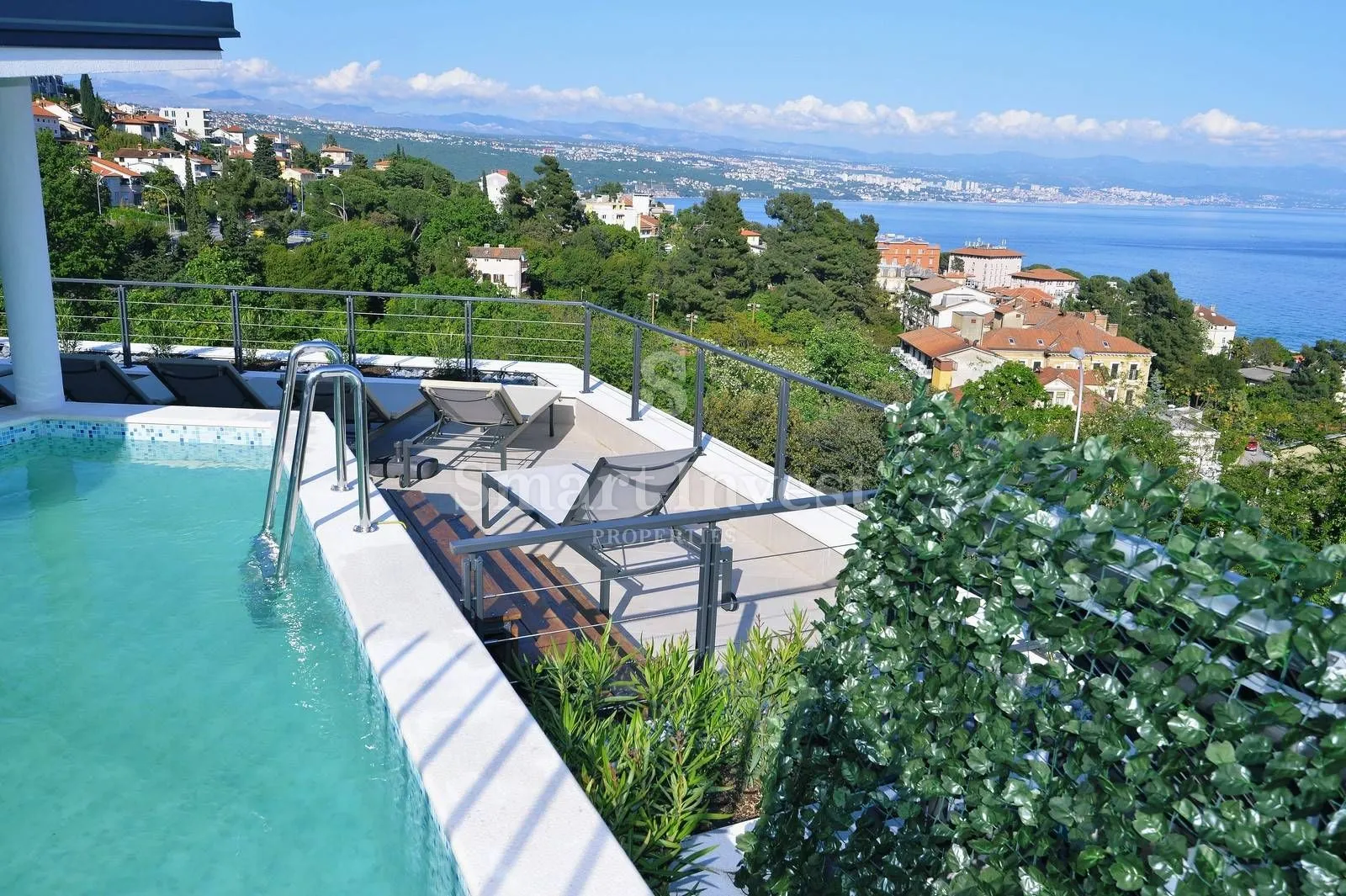 opatija centar, luksuzna vila sa 6 stanova i predivnim pogledom na kvarner - slika 13