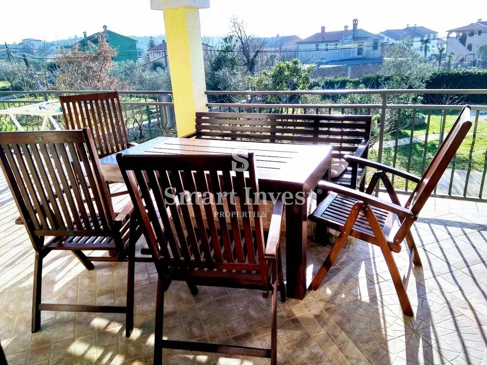 rovinj 7 km, pola kuće od 460 m2 - slika 4