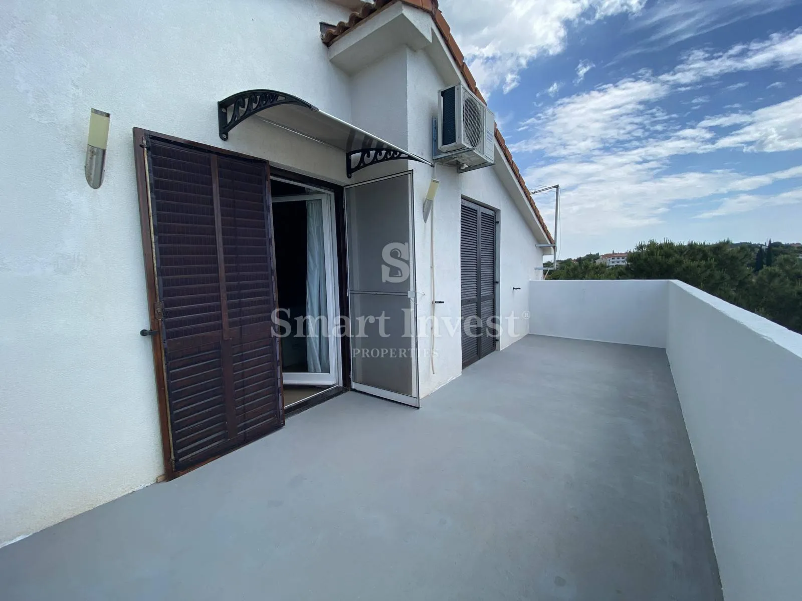 rovinj 7 km, pola kuće od 460 m2 - slika 32