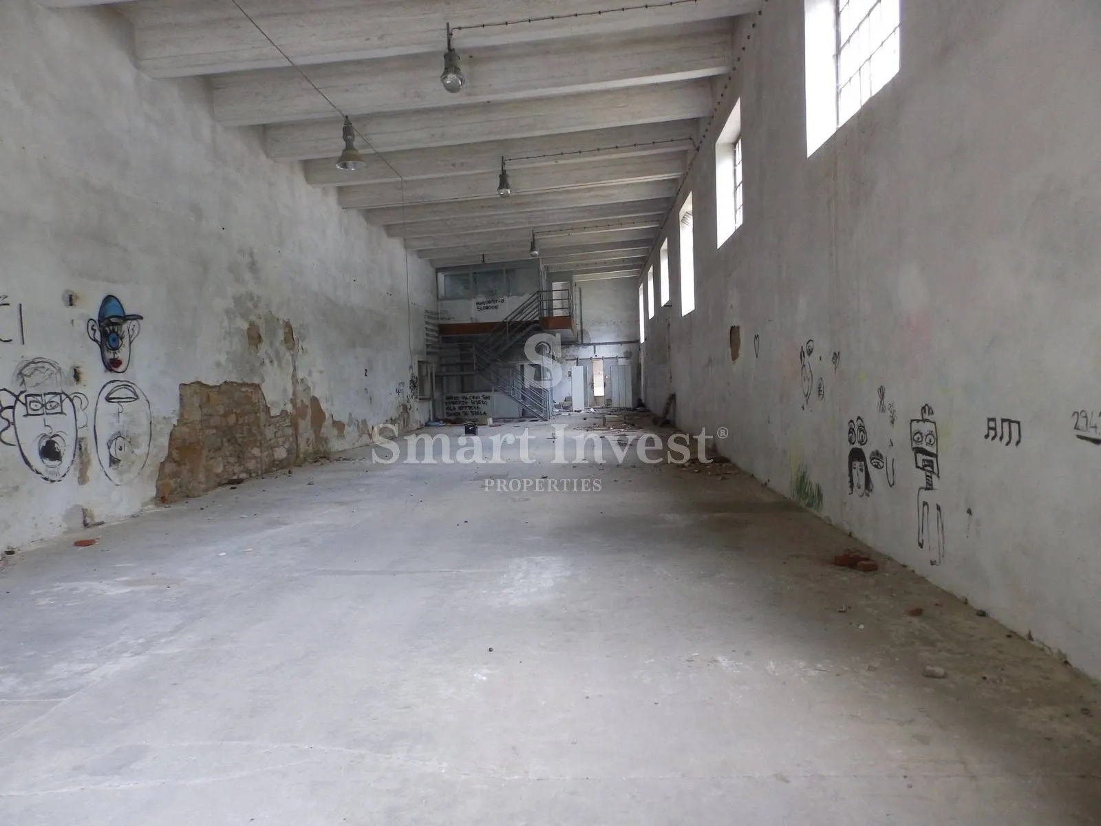rijeka - centar, prodaje se hala od 10.000 m2 - slika 9