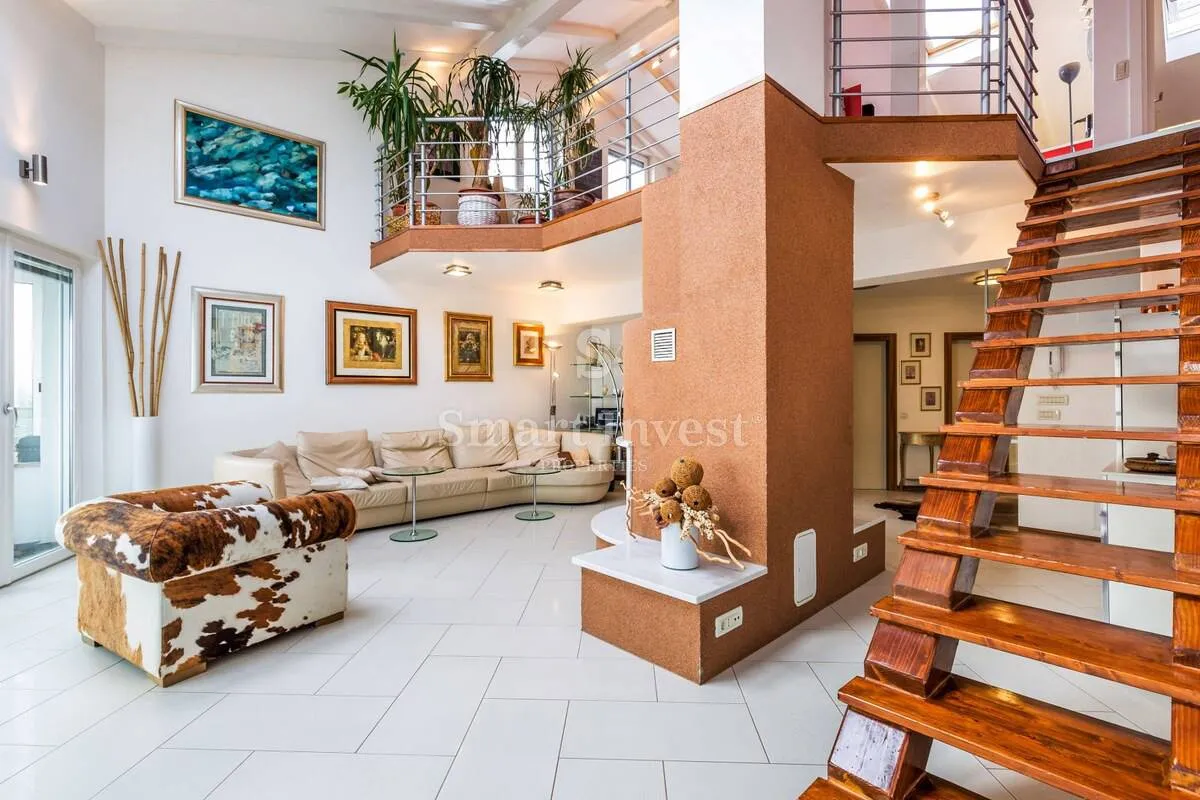 opatija, luksuzan penthouse drugi red do mora, s okućnicom - slika 10