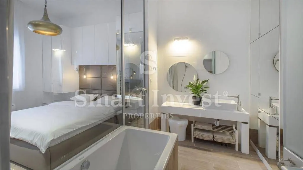 opatija - centar, etaža s 5 apartmana, 150 m od mora - slika 26