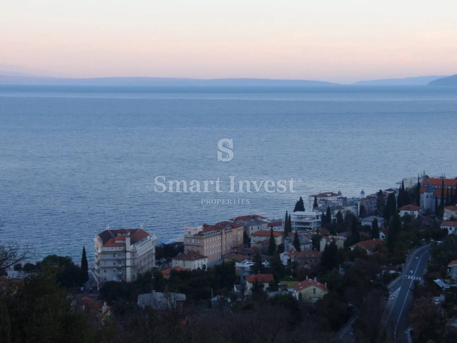 opatija, vila 460 m2 na izdvojenoj lokaciji nedaleko mora! - slika 43