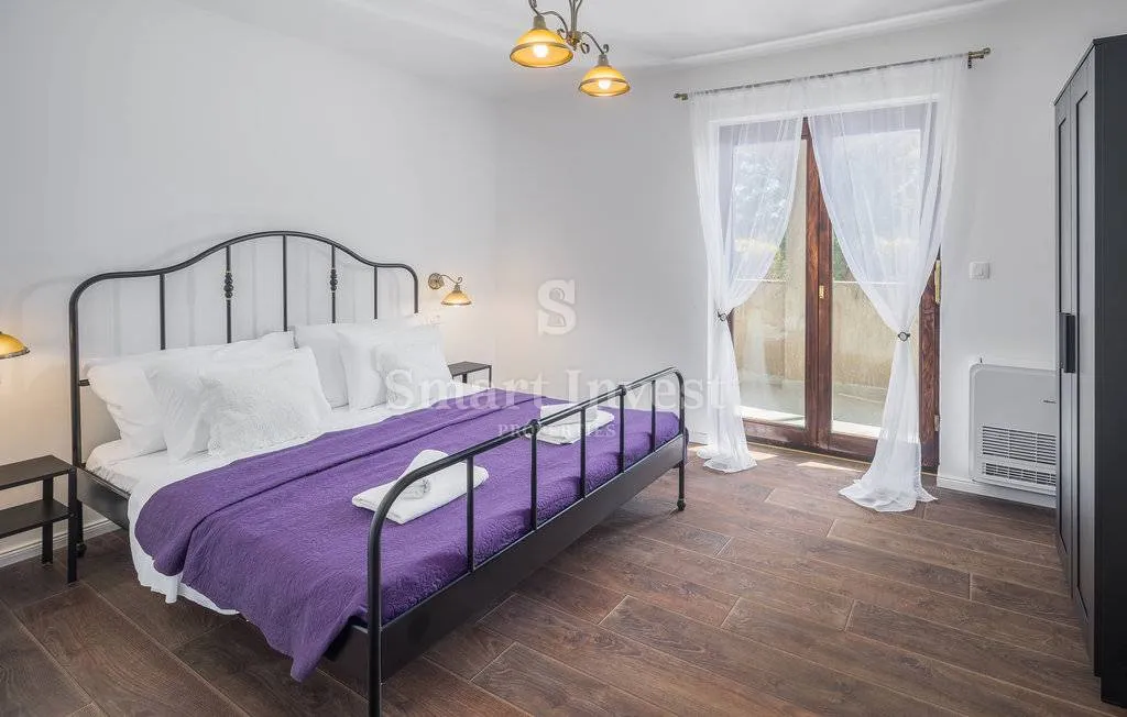 poreč, postrana kuća sa 3 apartmana i bazenom, 4 km od mora - slika 15