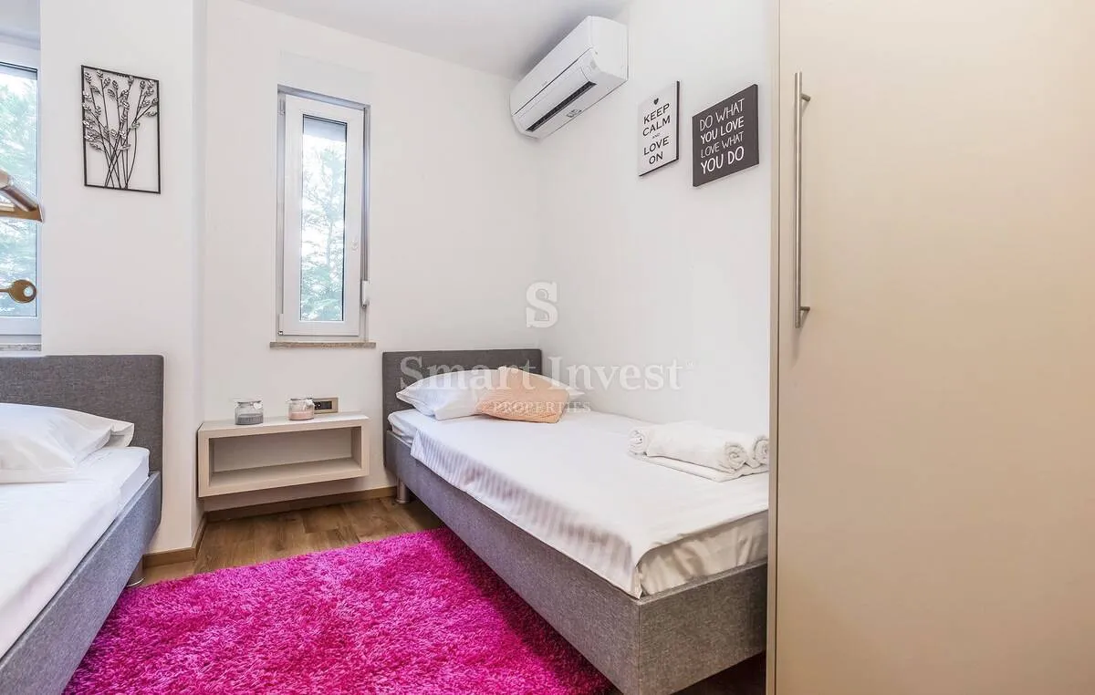 poreč, vila s bazenom, wellnessom i pogledom na more - slika 24