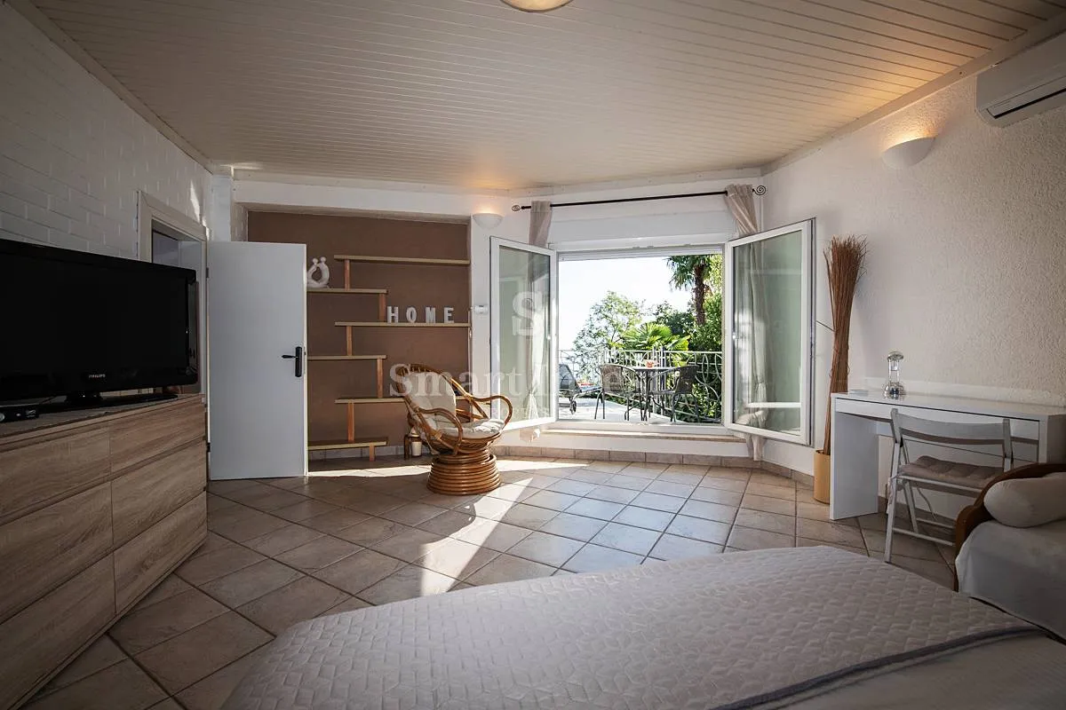 opatija, stan od 140 m2, 3s+db, 150 m do mora! - slika 13