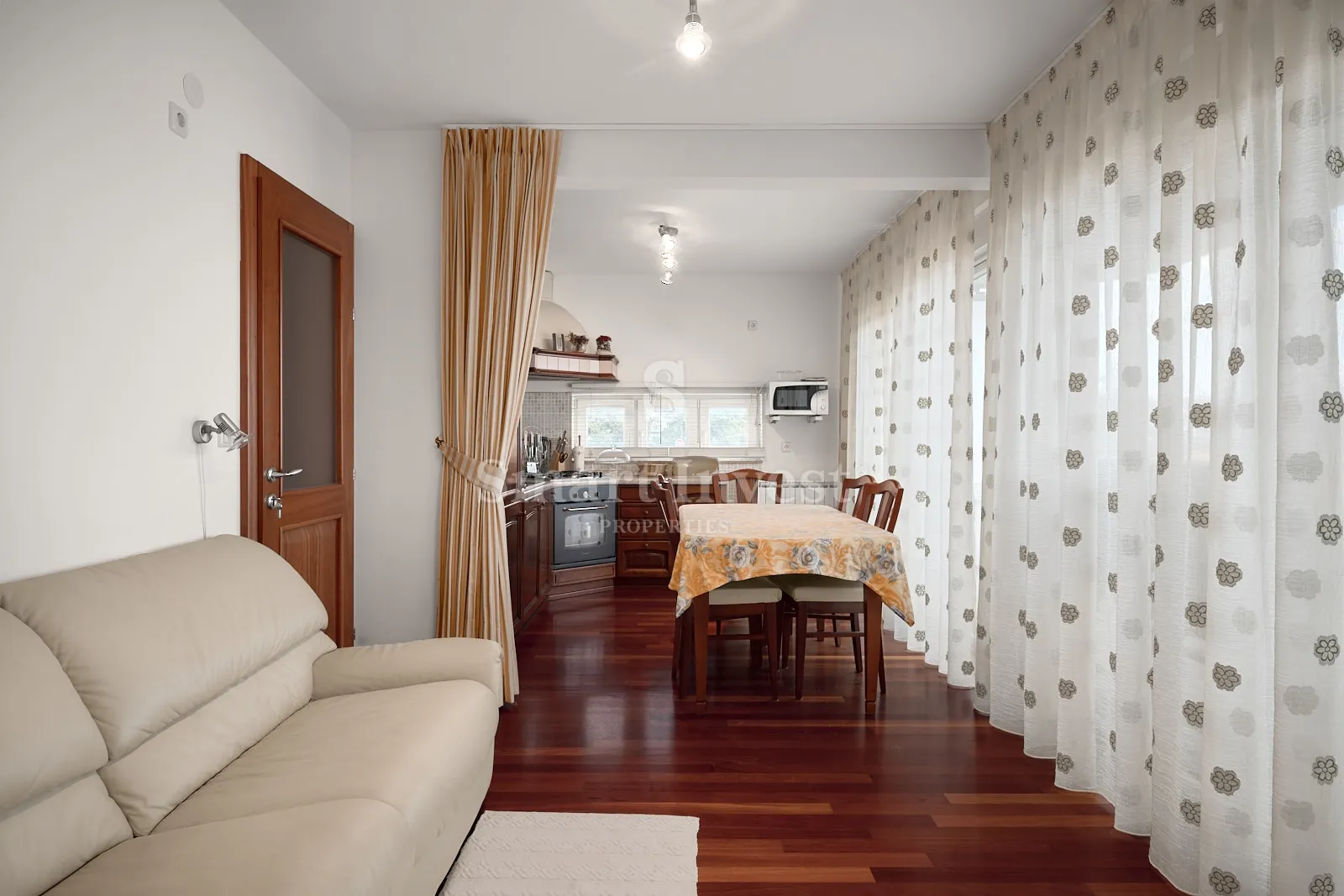 opatija, stan 2s+db s pogledom na more i garažom - slika 4