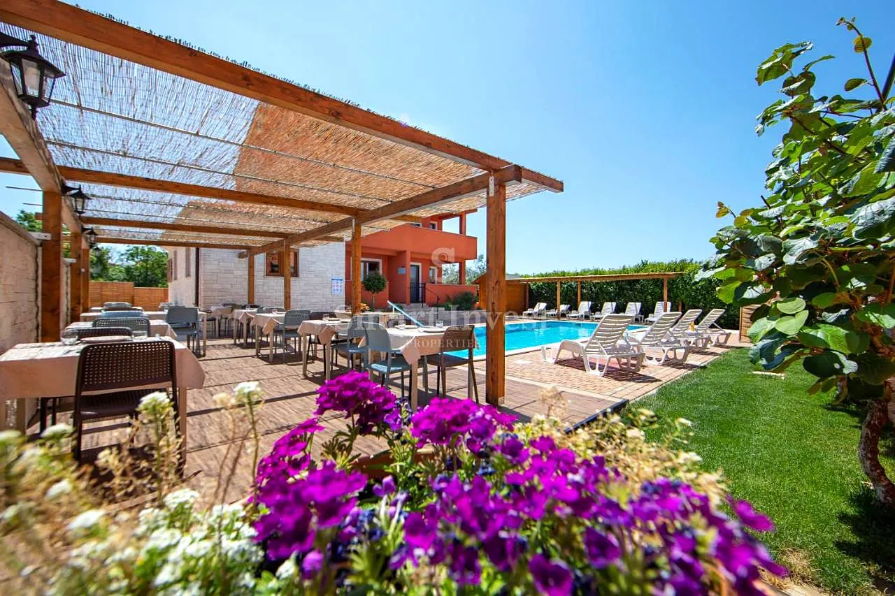 umag, eco resort, hotel i restoran na zemljištu od 7000 m2 - slika 2