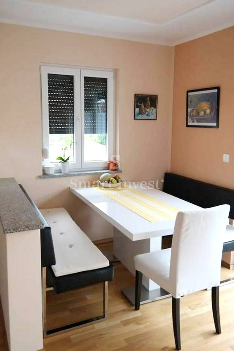 lovran, apartmanska kuća od 400 m2 s pogledom na more, na prodaju - slika 23
