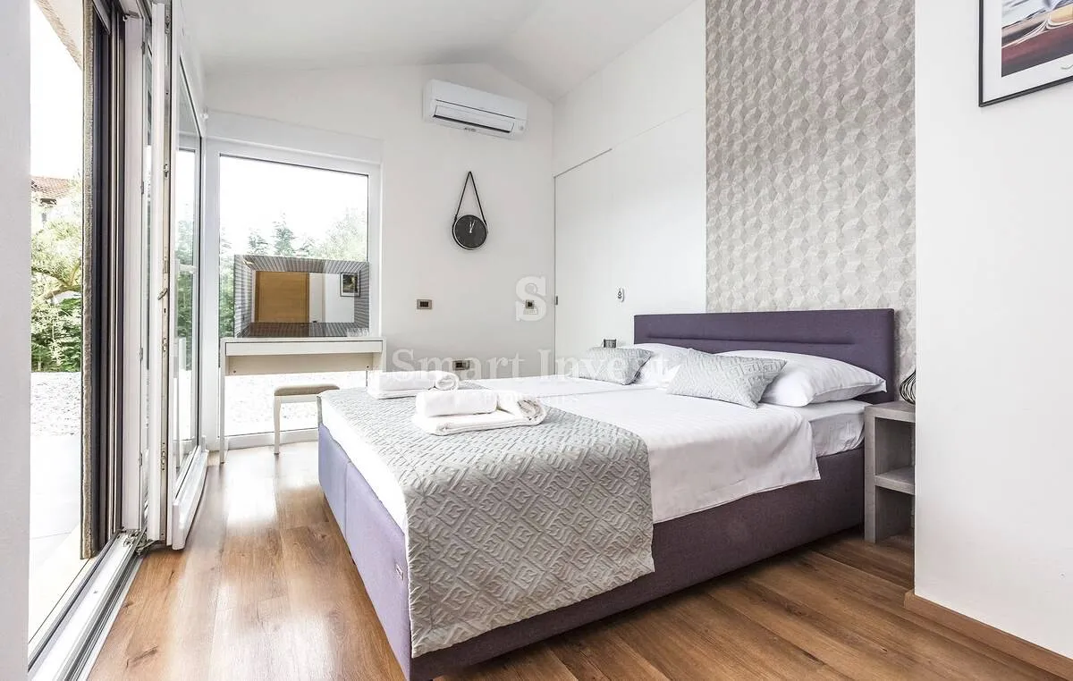 poreč, vila s bazenom, wellnessom i pogledom na more - slika 20