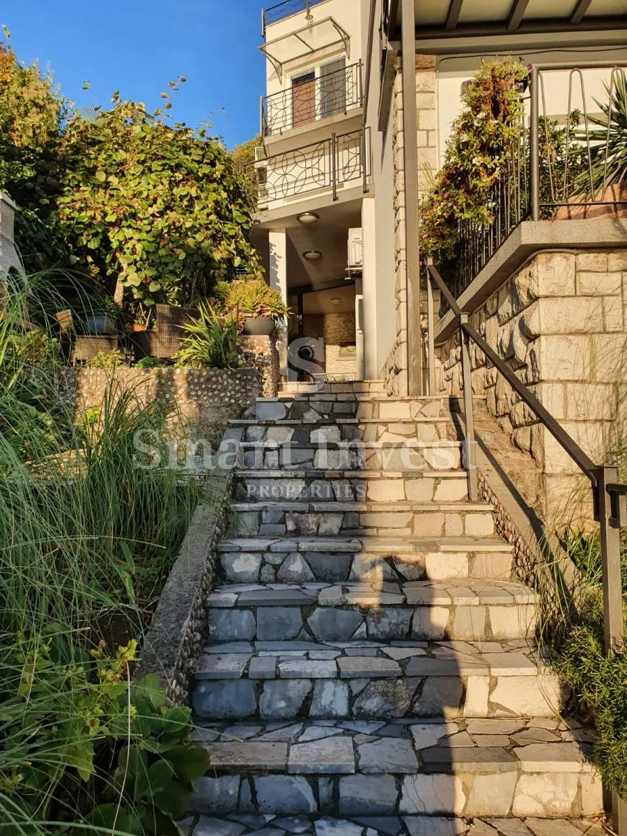 opatija, stan s prostranom terasom i pogledom na more, 150 m do mora! - slika 12