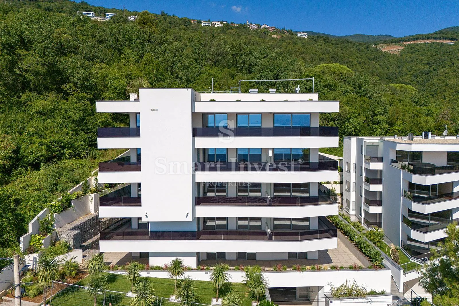 OPATIJA, stan 2S+DB u novogradnji s bazenom (P1-P)