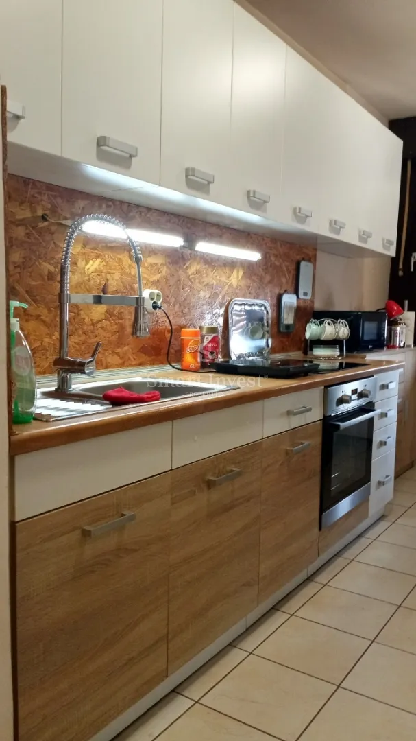 RASTOČINE, stan 3SKL, panoramski pogled na grad - Rijeka